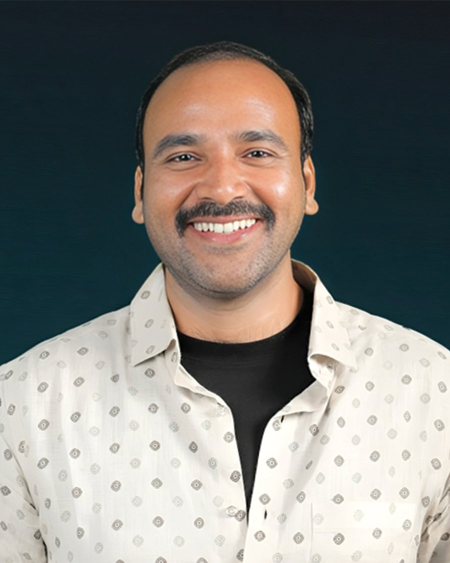 Siraj Bhagat, Founder & Director of AdPolitix